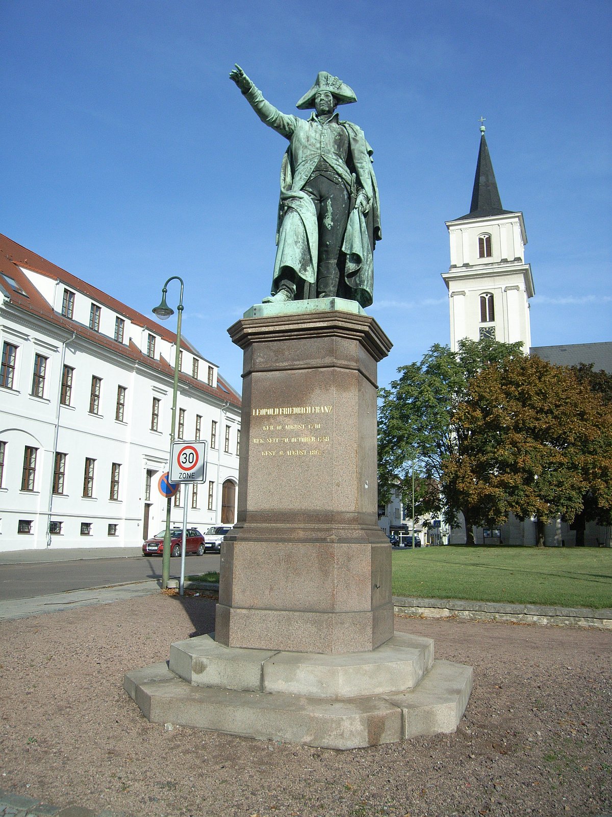 Autokratie oder konsensorientiertes Regiment? Fürst Leopold III. Friedrich Franz von Anhalt-Dessau (1758-1817) und seine Regierung aus dem Kabinett